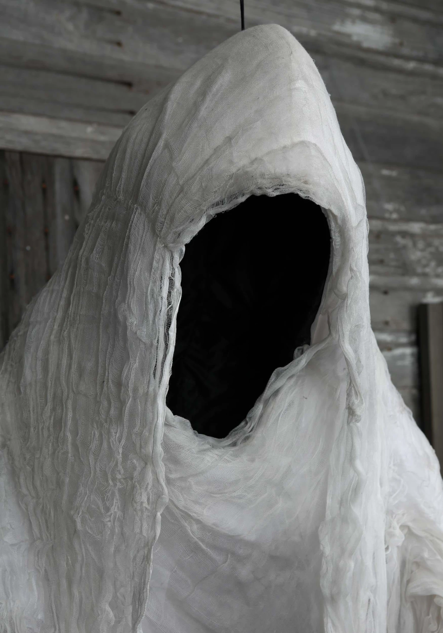 5FT Large Hanging Faceless Ghost Halloween Decoration 3 5FT Large Hanging Faceless Ghost Halloween Decoration - Image 3