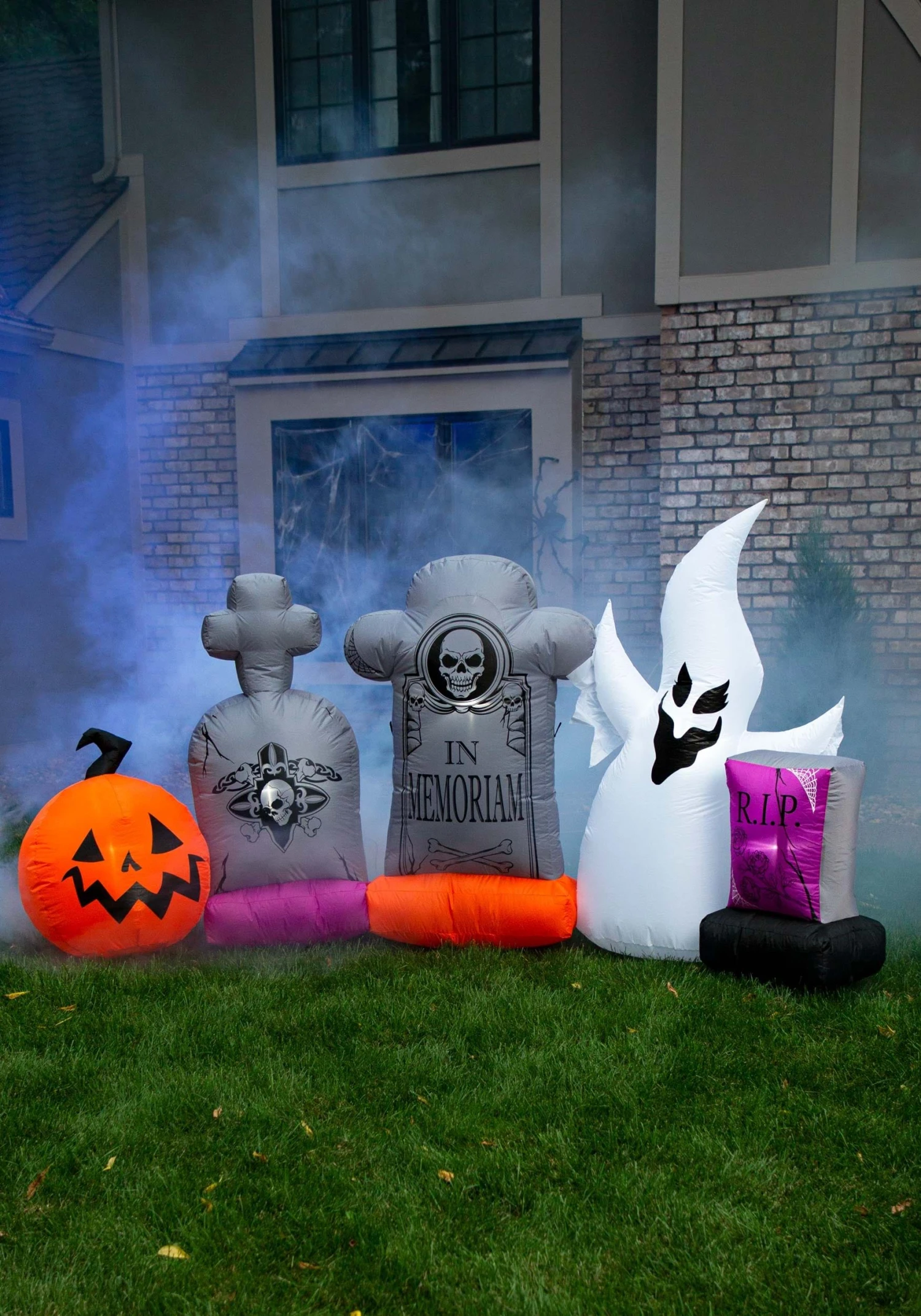 5 Piece Graveyard Inflatable Decoration Set 1 5 Piece Graveyard Inflatable Decoration Set