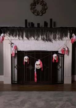 70" Bloody Skull Garland Decoration