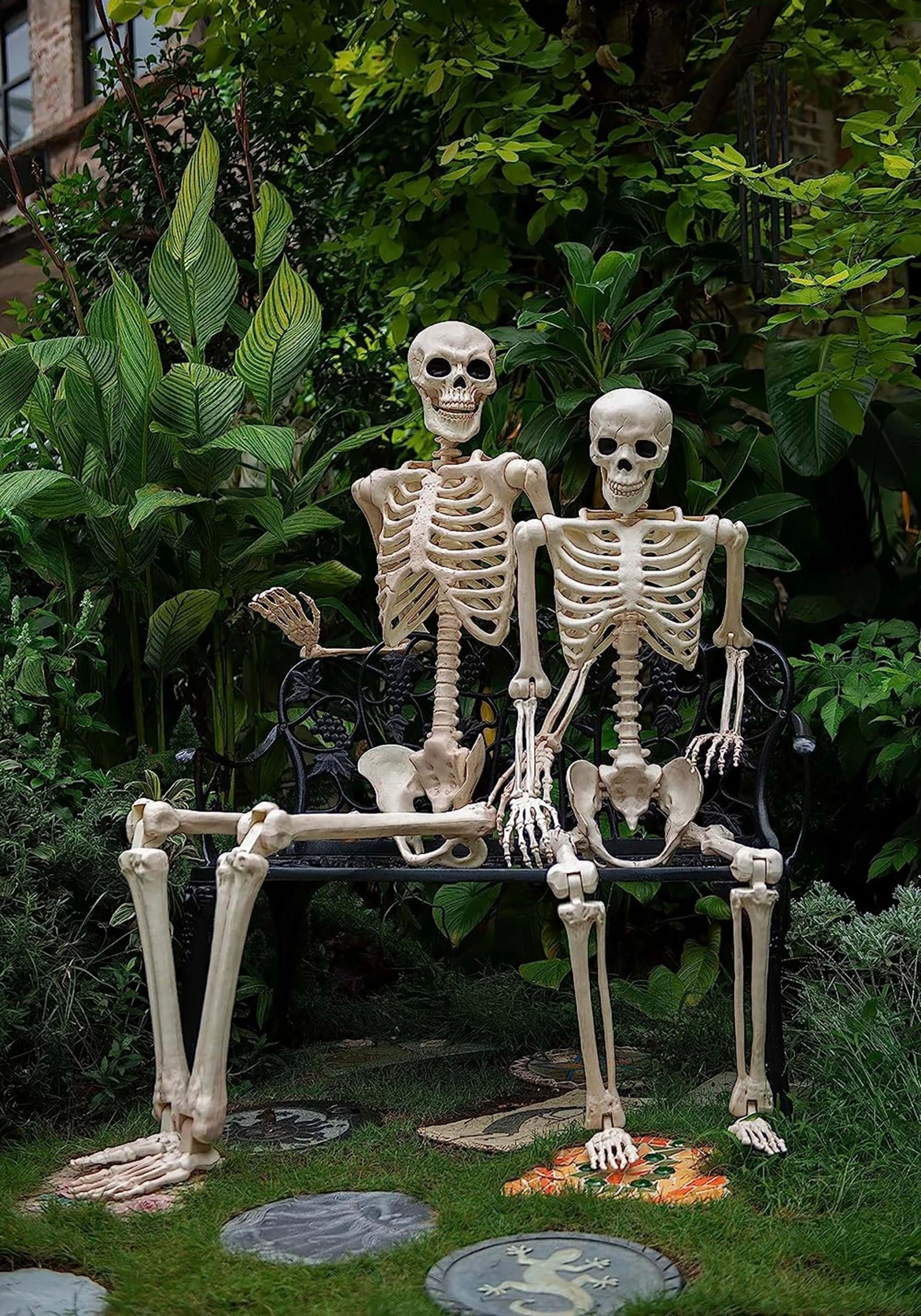 74-Inch Skeleton Halloween Decoration 5 74-Inch Skeleton Halloween Decoration - Image 5