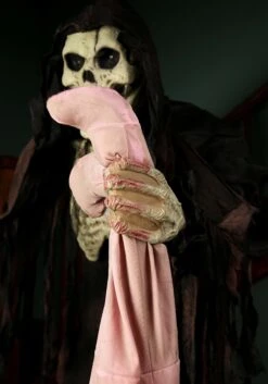 7FT Animated Towering Boogey Man With Kid Halloween Decoration -Halloween Decoration Store 7ft animated towering boogey man with kid prop alt 3