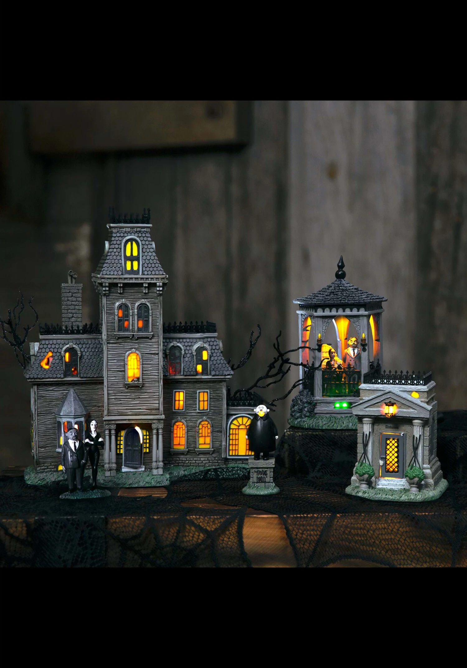 The Addams Family - The Gazebo At Moonlight By Department 56 3 The Addams Family - The Gazebo At Moonlight By Department 56 - Image 3