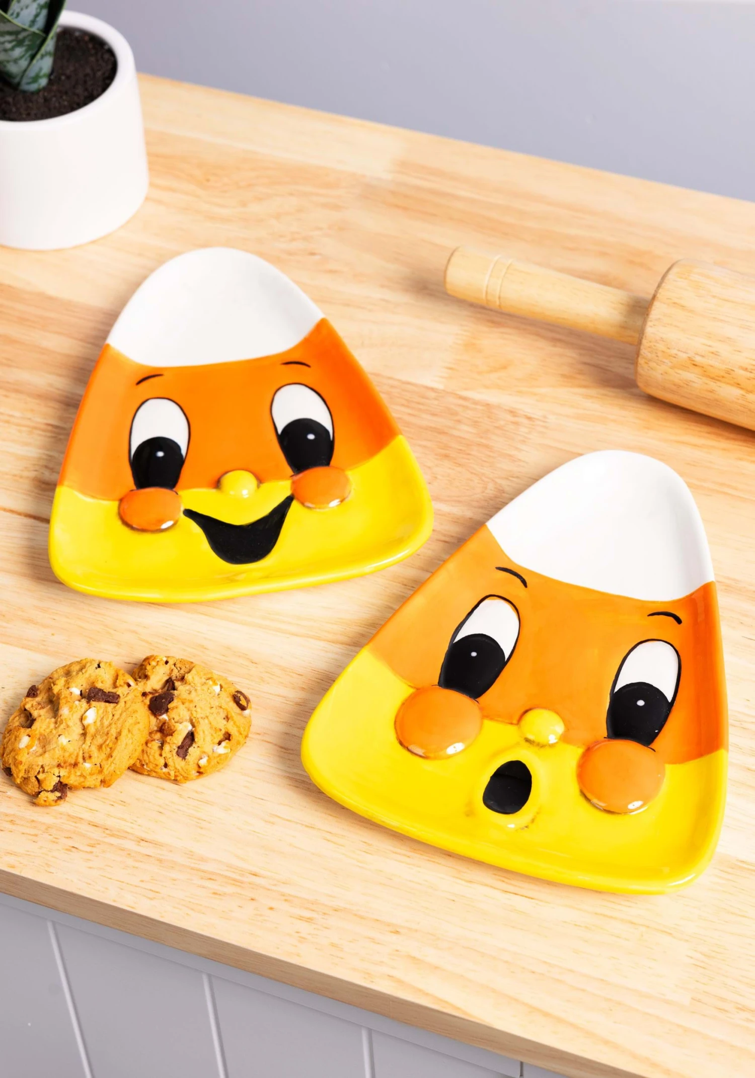 Candy Corn Johanna Parker Plate Set 1 Candy Corn Johanna Parker Plate Set