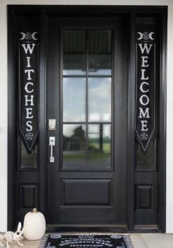 2 Pc Witches Banner Set